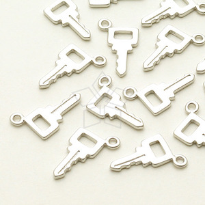 PDT979-미니 열쇠 챰팬던트 (Key) 11mm 무광백금(1개)